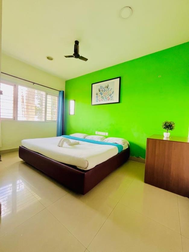 Nilgiris Inn Kotagiri Luaran gambar