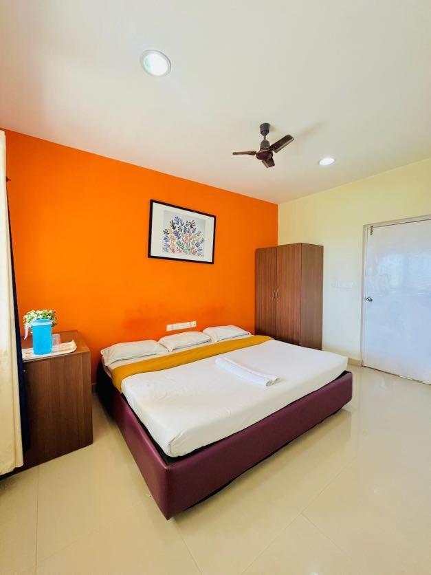 Nilgiris Inn Kotagiri Luaran gambar