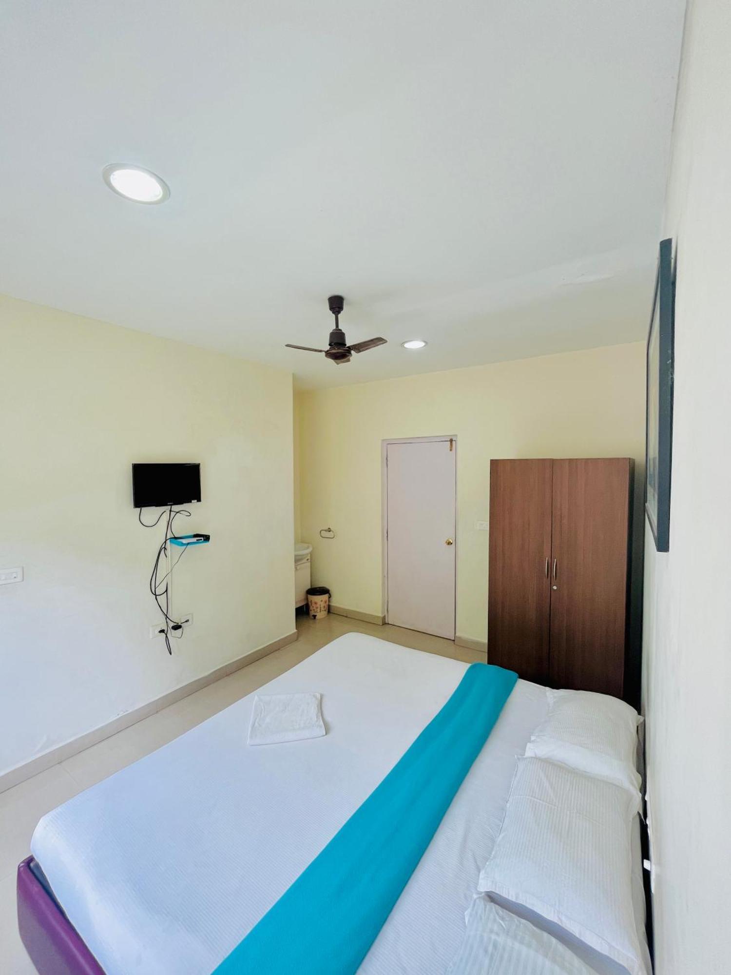 Nilgiris Inn Kotagiri Luaran gambar