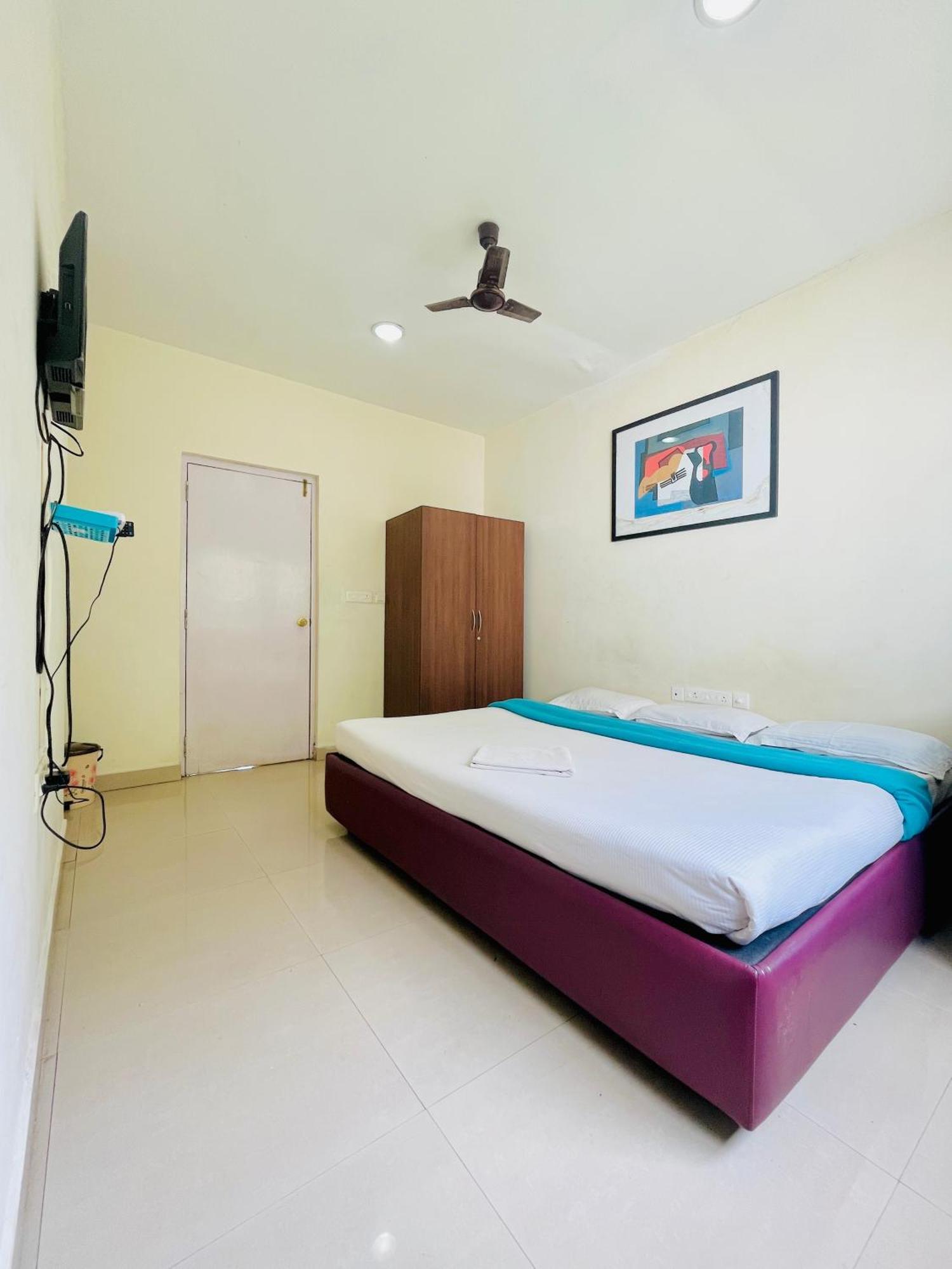 Nilgiris Inn Kotagiri Luaran gambar
